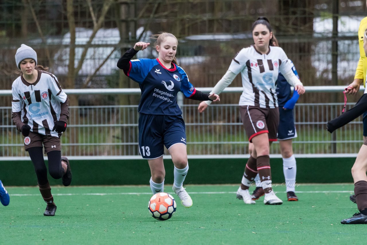 Bild 85 - wBJ VfL Pinneberg - St. Pauli : Ergebnis: 7:0 (Abbruch)